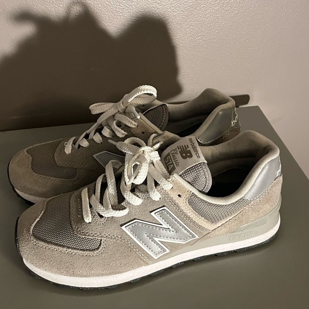 New Balance grey 574